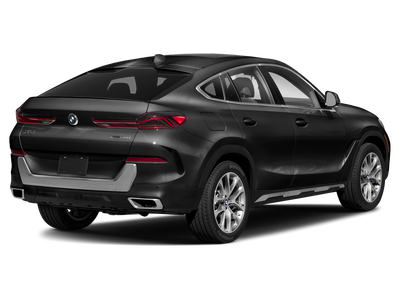 2022 BMW X6 M50i