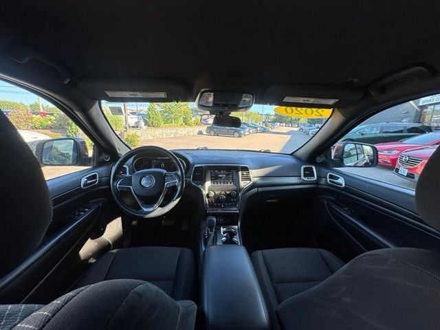 2020 Jeep Grand Cherokee Laredo E