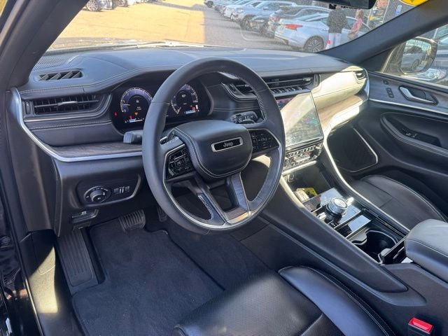 2023 Jeep Grand Cherokee Overland Luxury Tech Group IV