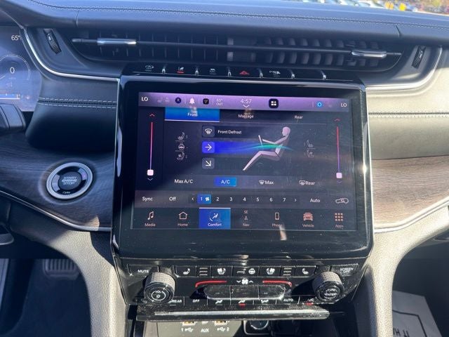 2023 Jeep Grand Cherokee Overland Luxury Tech Group IV