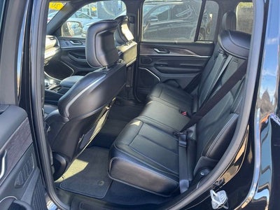 2023 Jeep Grand Cherokee Overland Luxury Tech Group IV