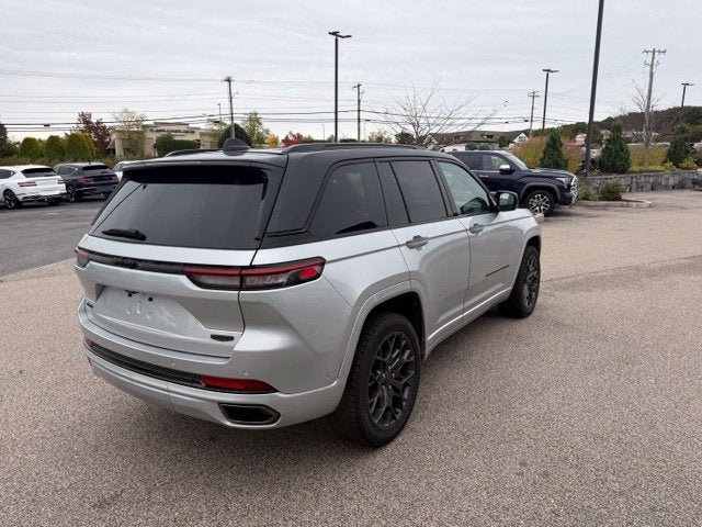 2025 Jeep Grand Cherokee Summit Obsidian