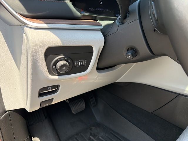 2022 Jeep Grand Cherokee Summit