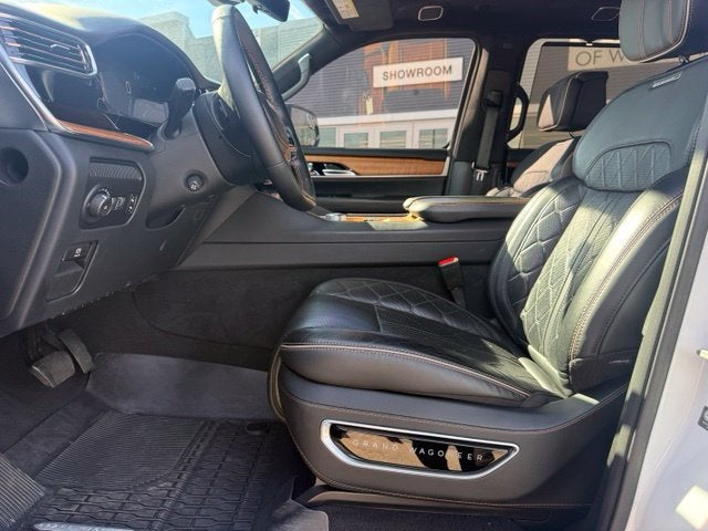 2023 Jeep Grand Wagoneer Series III