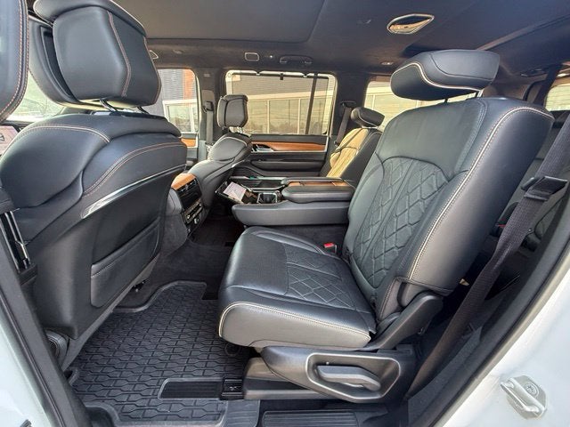 2023 Jeep Grand Wagoneer Series III