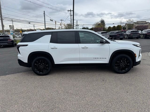 2024 Chevrolet Traverse LS Midnight Edition