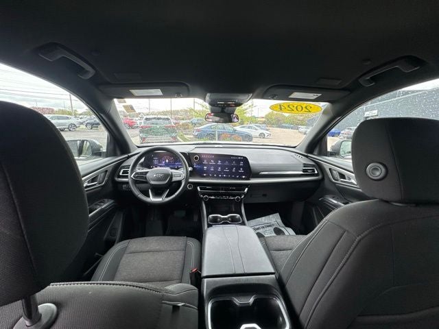 2024 Chevrolet Traverse LS Midnight Edition