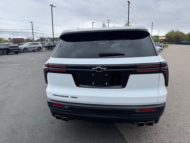 2024 Chevrolet Traverse LS Midnight Edition