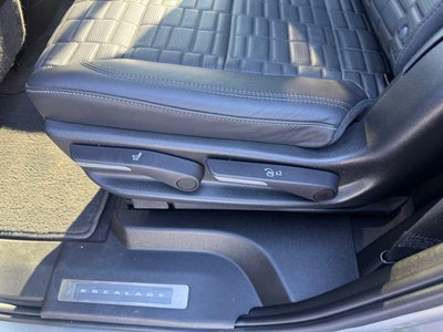 2023 Cadillac Escalade Sport Platinum Onyx Package