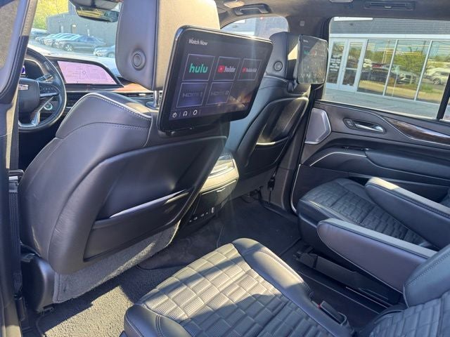 2023 Cadillac Escalade Sport Platinum Onyx Package