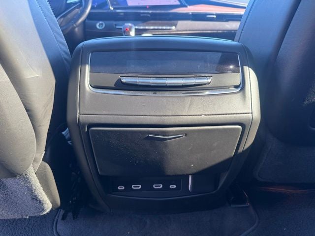 2023 Cadillac Escalade Sport Platinum Onyx Package