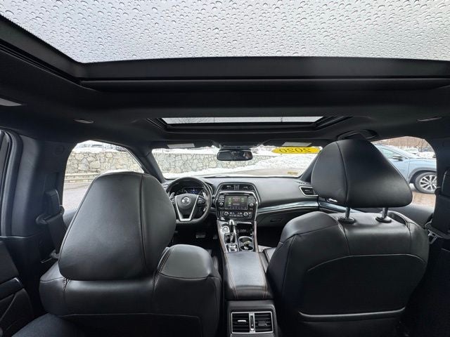 2020 Nissan Maxima SR