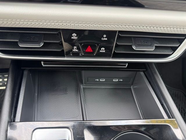 2024 Volkswagen Atlas Cross Sport 2.0T SEL Premium R-Line