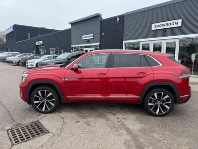 2024 Volkswagen Atlas Cross Sport 2.0T SEL Premium R-Line