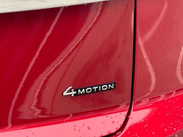 2024 Volkswagen Atlas Cross Sport 2.0T SEL Premium R-Line