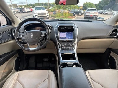 2020 Lincoln Nautilus Reserve