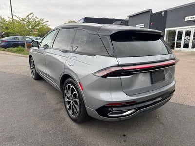 2024 Lincoln Nautilus Reserve III