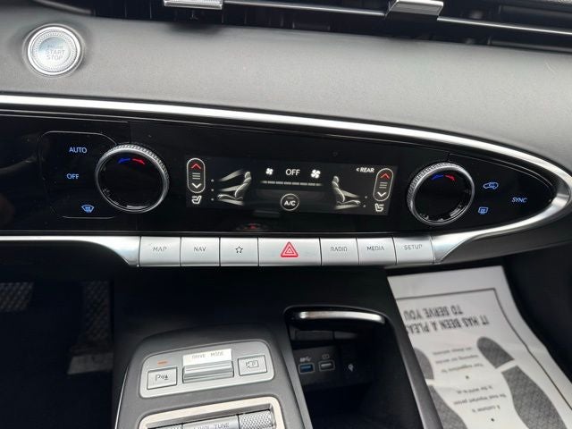 2025 Genesis GV70 2.5T