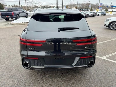 2025 Genesis GV70 2.5T