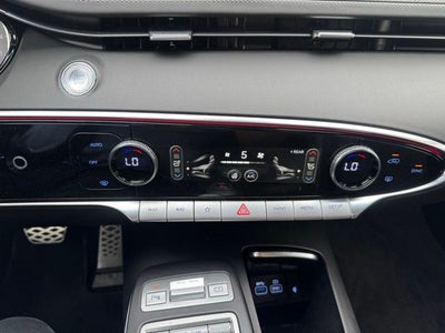 2024 Genesis GV70 3.5T Sport Advanced