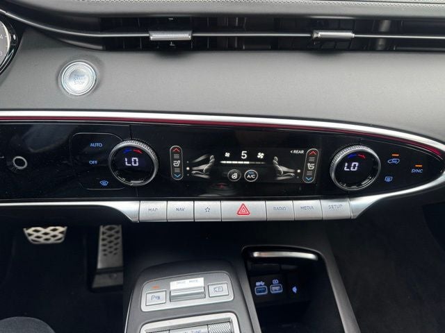 2024 Genesis GV70 3.5T Sport Advanced
