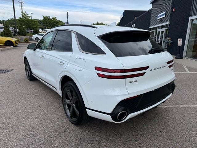 2024 Genesis GV70 3.5T Sport Advanced