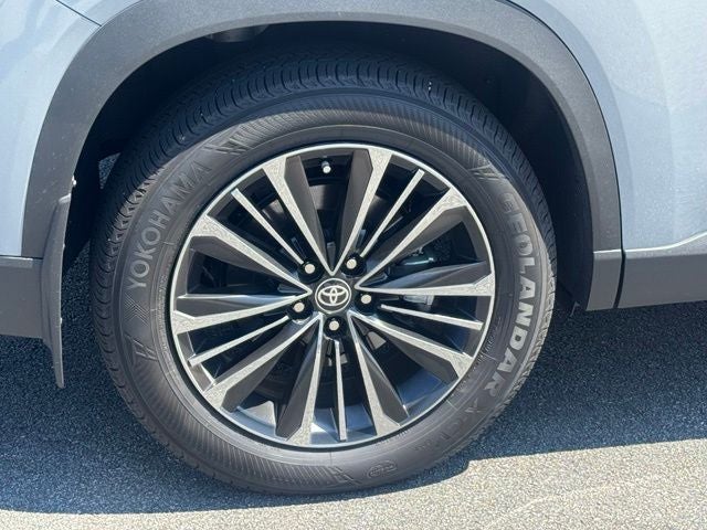 2025 Toyota Grand Highlander Hybrid MAX Platinum