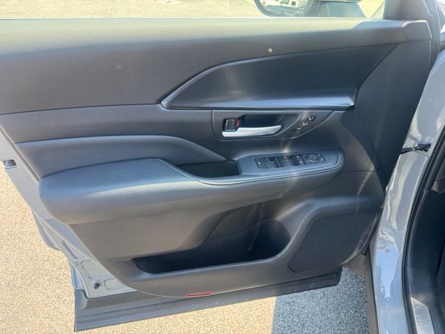2025 Toyota Grand Highlander Hybrid MAX Platinum