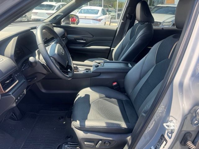 2025 Toyota Grand Highlander Hybrid MAX Platinum