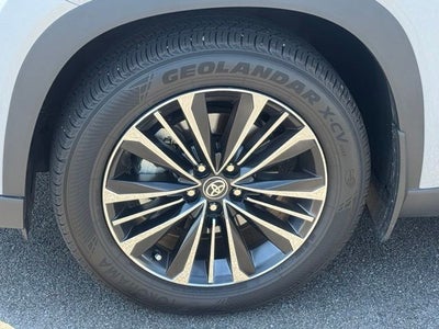 2025 Toyota Grand Highlander Hybrid MAX Platinum
