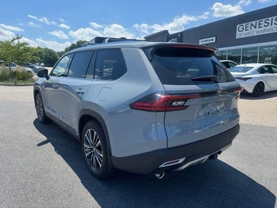2025 Toyota Grand Highlander Hybrid MAX Platinum