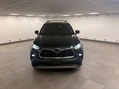 2023 Toyota Highlander Platinum