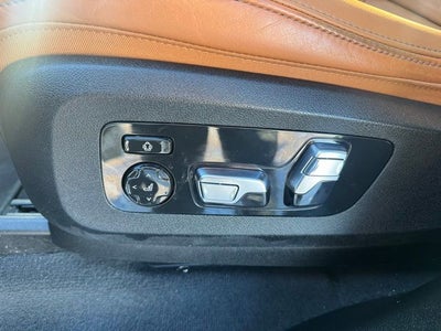 2023 BMW X7 xDrive40i M Sport Professional