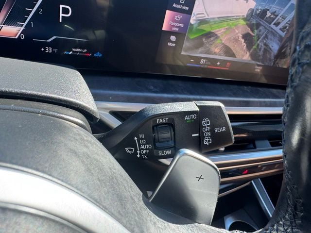 2023 BMW X7 xDrive40i M Sport Professional