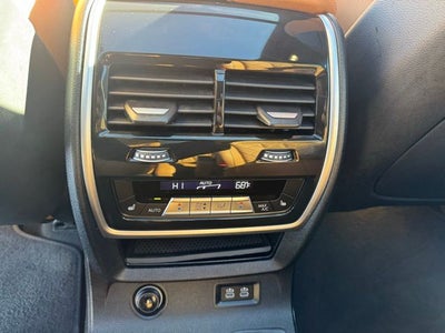 2023 BMW X7 xDrive40i M Sport Professional