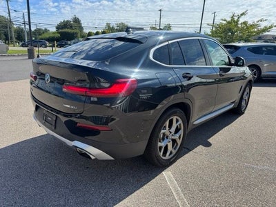 2023 BMW X4 xDrive30i