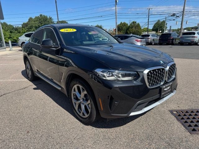 2023 BMW X4 xDrive30i