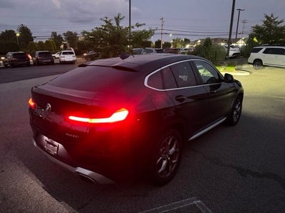2023 BMW X4 xDrive30i