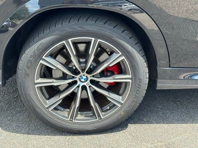 2022 BMW X6 M50i Premium