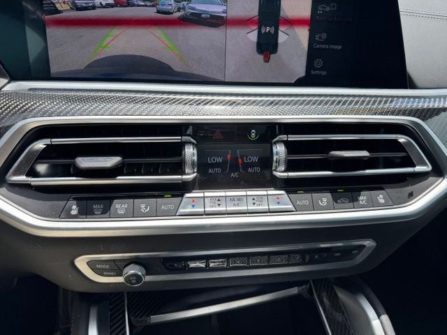 2022 BMW X6 M50i Premium