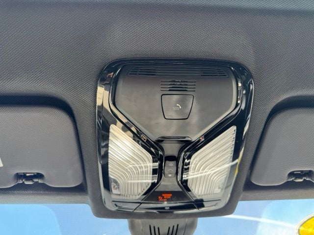 2022 BMW X6 M50i Premium