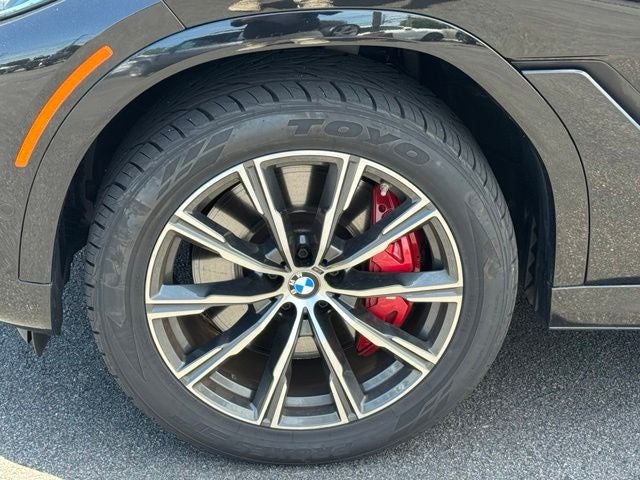 2022 BMW X6 M50i Premium