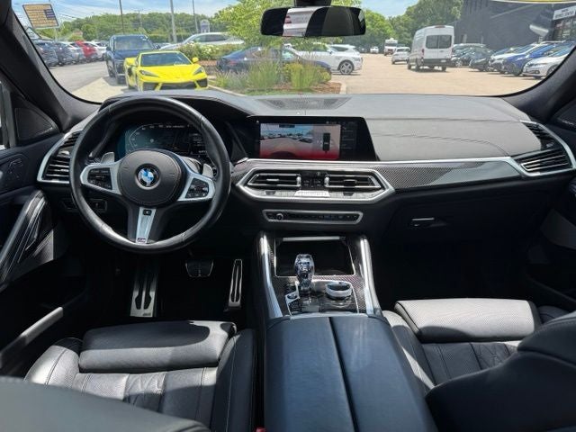 2022 BMW X6 M50i Premium