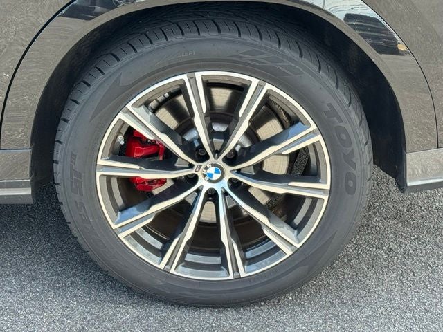 2022 BMW X6 M50i Premium