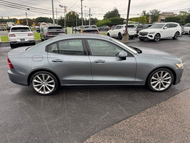2021 Volvo S60 T6 Momentum Premium & Climate Packages