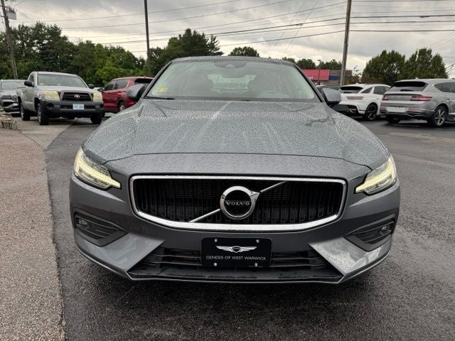 2021 Volvo S60 T6 Momentum Premium & Climate Packages