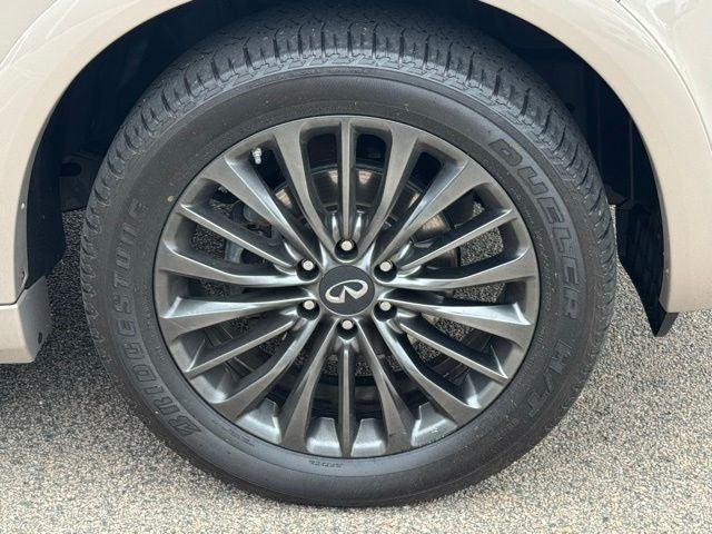 2022 INFINITI QX80 Sensory