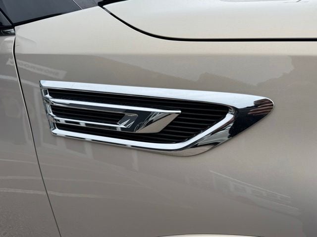 2022 INFINITI QX80 Sensory