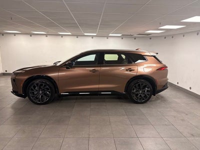 2025 Toyota Crown Signia Limited Advanced Technology Package