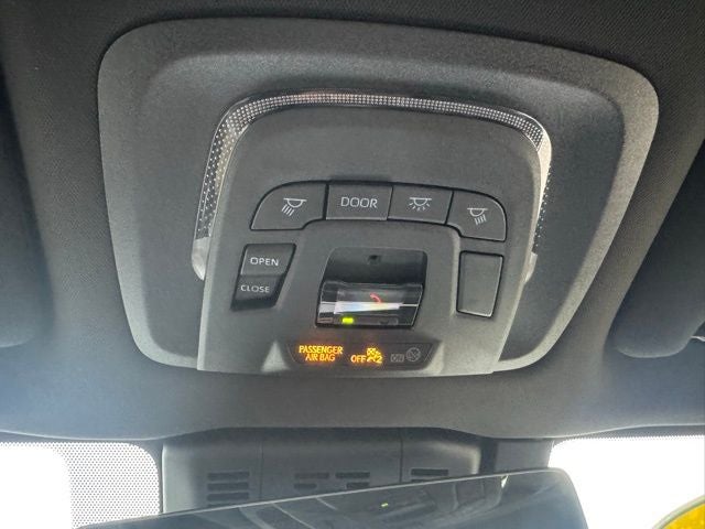 2025 Toyota Crown Signia Limited Advanced Technology Package